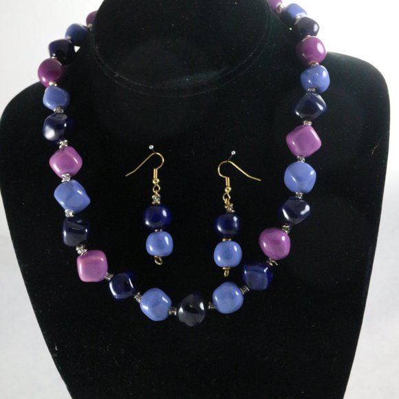 KAZURI Beads Cadeaux 18-inch Lavender Girl Necklace + Earrings + Bracelet Set - Picture 2 of 8